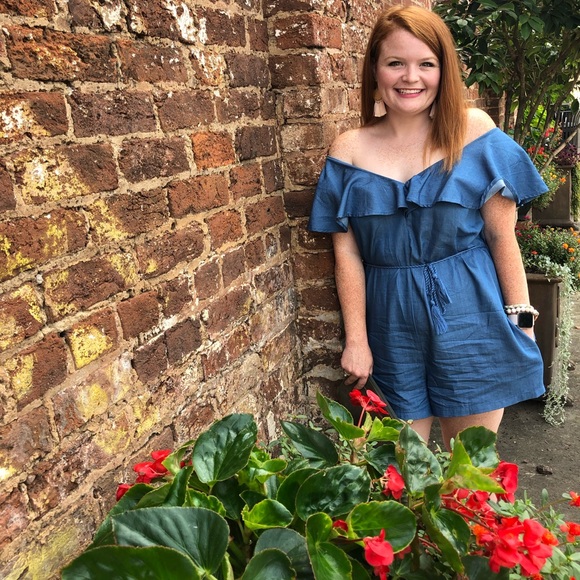 Meet your Posher, Jennifer - Picture 2 of 2